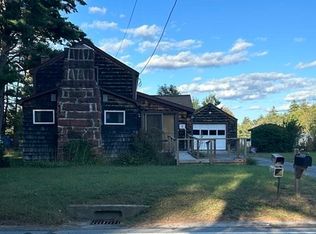 465 E River St, Orange, MA 01364