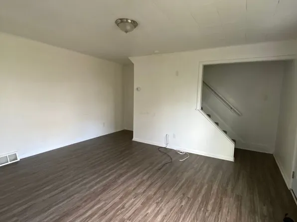740 Excelsior St, Pittsburgh, PA 15210