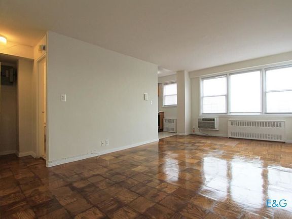 3rd image of 183-11 Hillside Ave #11F