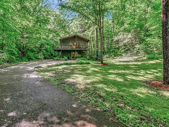 2nd image of 1028 Rustic Hills Dr