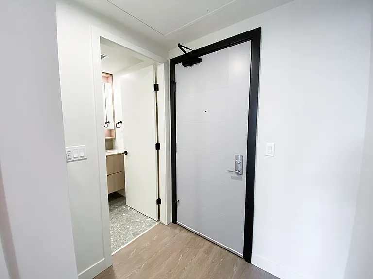 9873 King George Blvd — Photo 23