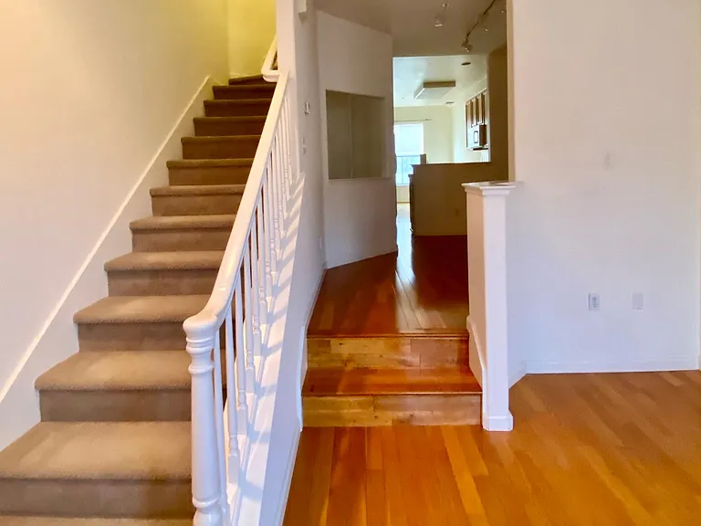 110 Pacchetti Way — Photo 2