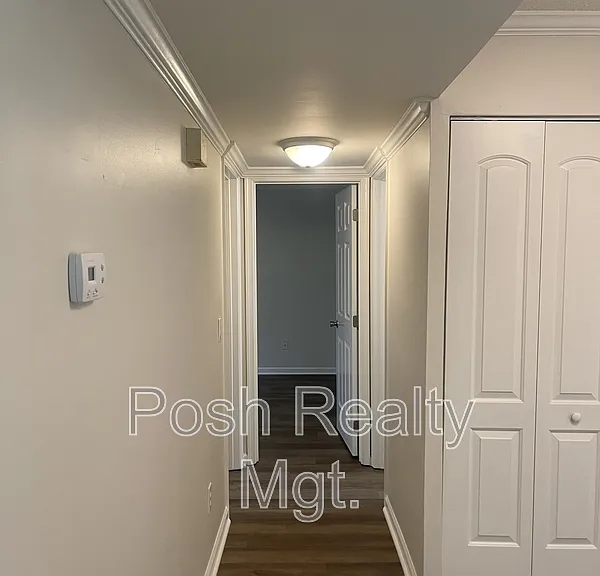 502 Mystic Dr #B — Photo 7