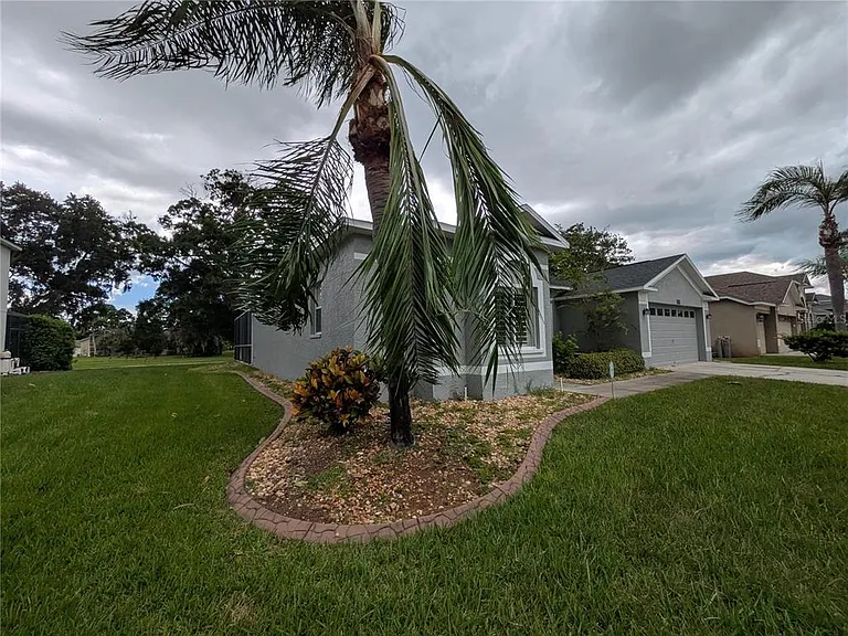 16120 Muirfield Dr — Photo 29
