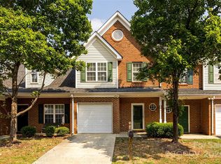 2057 Lennox Square Rd, Charlotte, NC 28210