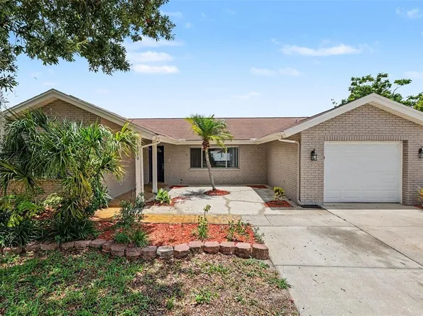 3750 Lighthouse Way, Holiday, FL 34691