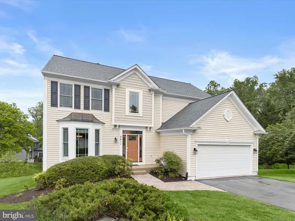 4611 Isaac Dr, Ellicott City, MD 21043