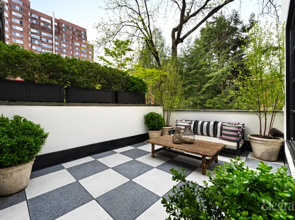 153 West 12th Street image 28 of 43