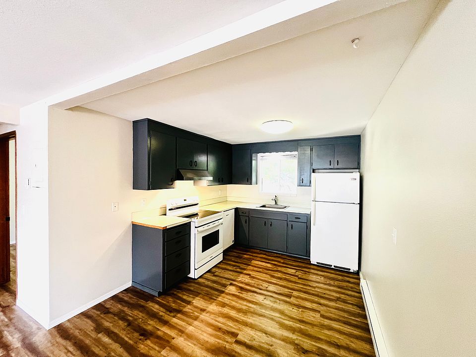 1st image of 20916 80th Pl W APT 3