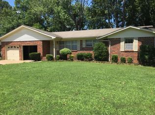 9908 Willow Cove Rd SE, Huntsville, AL 35802