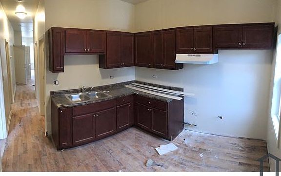 2nd image of 654 N Monticello Ave #1