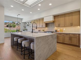 2386 Hardin Ridge Dr, Henderson, NV 89052