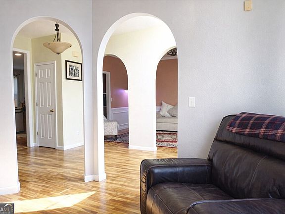 5th image of 4658 Arcadia Ct NW
