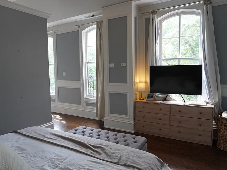 334 W Menomonee St #302 — Photo 9
