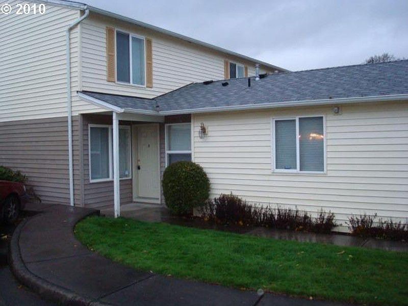 1st image of 4000 NE 109th Ave Unit 235C