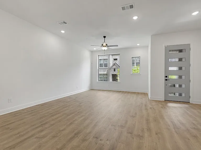 4839 Fuller Dr #703 — Photo 5