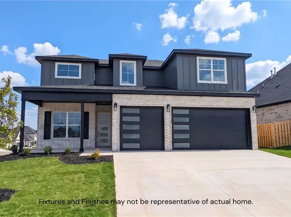 1801 Bluestem Dr, Centerton, AR 72719