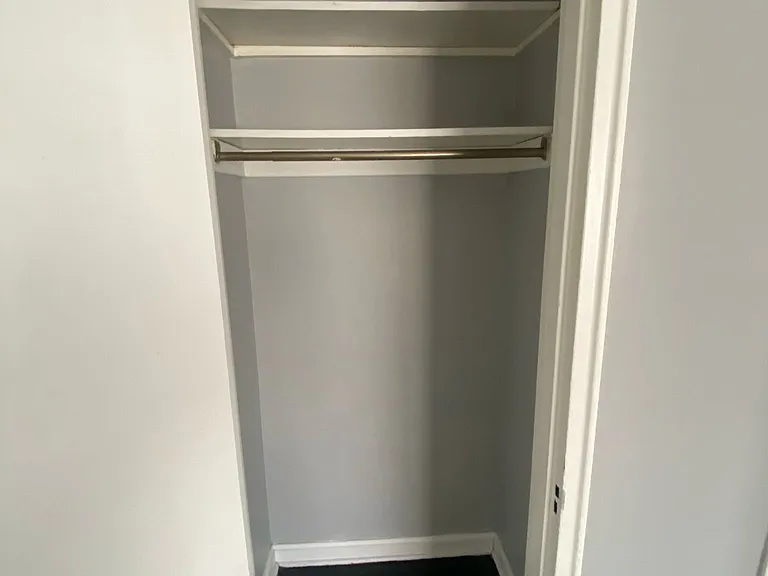 2332 Harrison Ave #6 — Photo 11