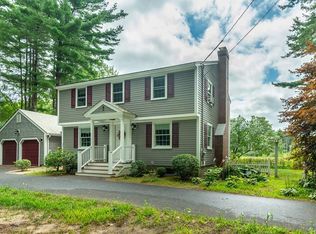 19 Willow Rd, Boxford, MA 01921