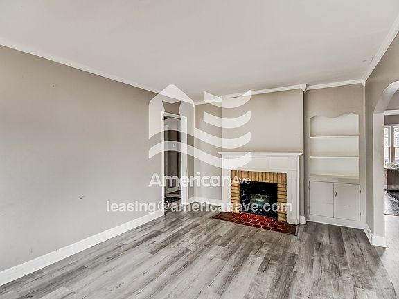 1565850_003_wm_-_living_room_13218503.jpg
