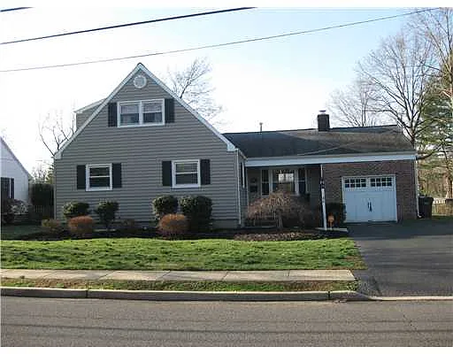 86 Mason Dr photo 1