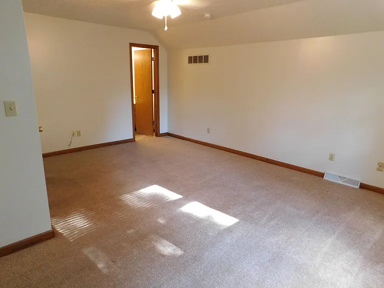 4774 N Briar Gate Dr — Photo 8