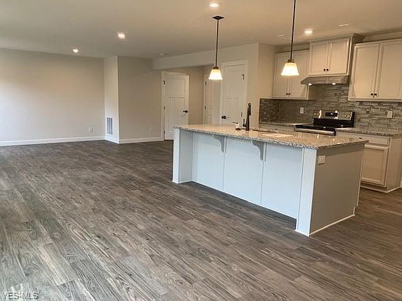 3rd image of 8267 Brodie Blvd