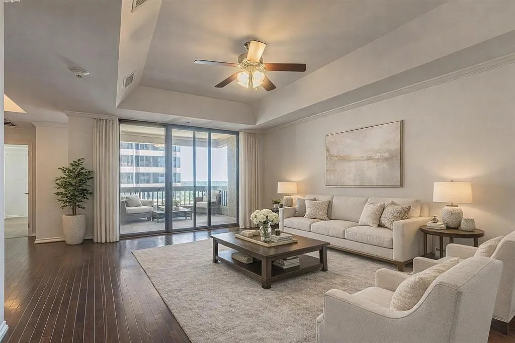 2 bed, 2.0 bath, 1361 sqft, $3,500 — Photo 1