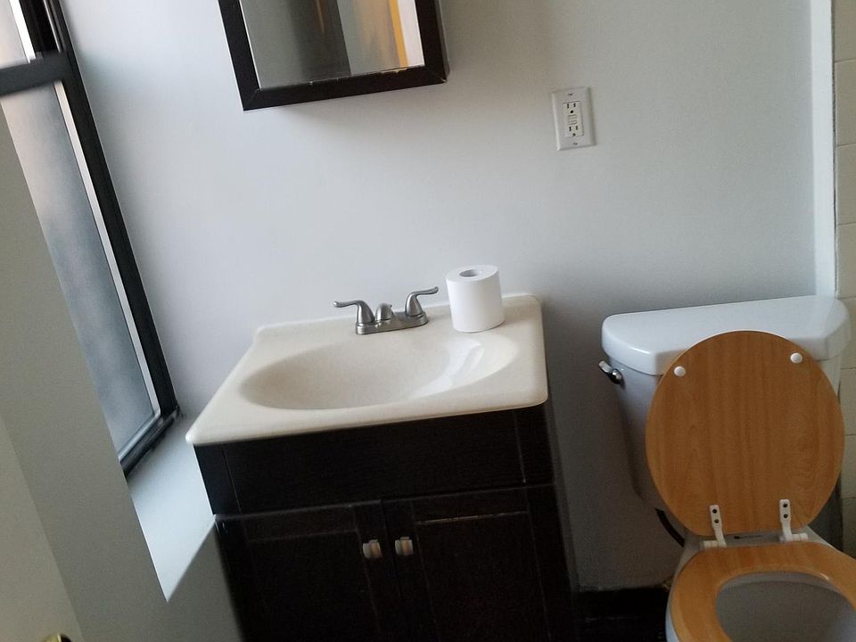2nd image of 8530 75th St Floor 2
