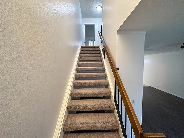 1218 Mohave Dr — Photo 3