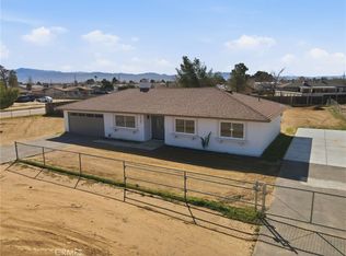 22267 Gayhead Rd, Apple Valley, CA 92307