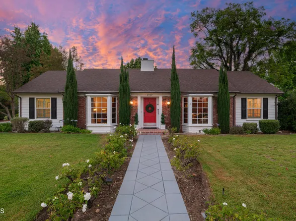 2067 E Woodlyn Rd, Pasadena, CA 91104