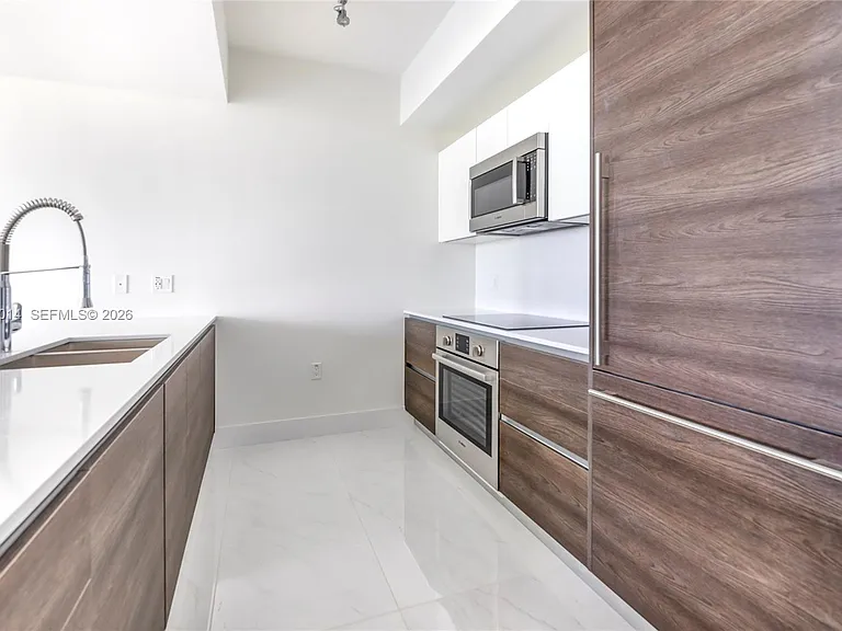 301 Altara Ave #733 — Photo 5