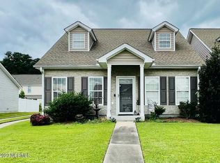 2215 Brookville Dr #B, Greenville, NC 27834