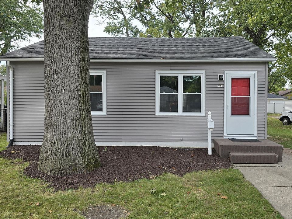 1st image of 2854 Hancock St
