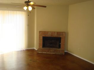 123 S Las Vegas Trl, White Settlement, TX 76108