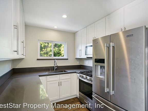 2nd image of 11910 Venice Blvd APT 3