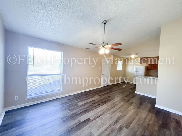 604 Walter Stephenson Rd Unit B, Midlothian, TX 76065
