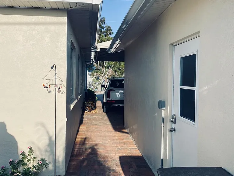 800 50th Ct — Photo 19