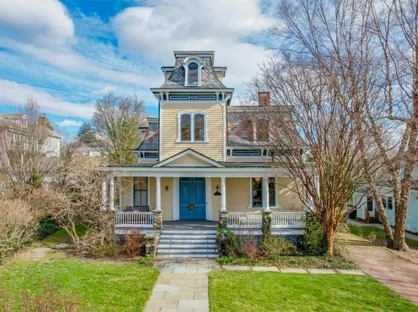 70 Clinton Avenue, Nyack, NY 10960