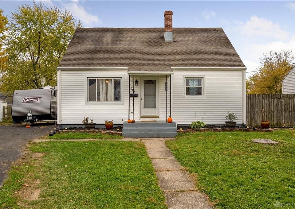 1st image of 724 Alexander Dr
