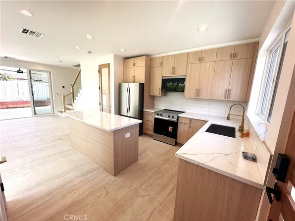 14491 Cloverbrook Dr #2, Tustin, CA 92780