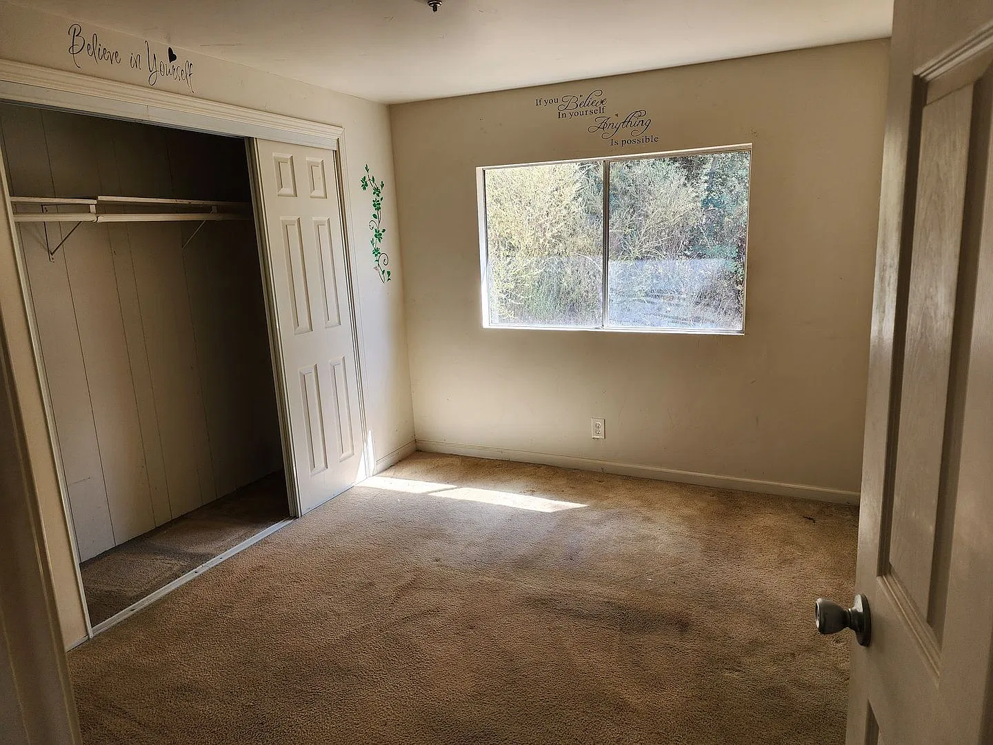 2 bed, 1.0 bath, 900 sqft, $1,400 — Photo 3