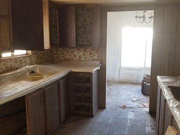 5th image of 16247 N 71st Ave