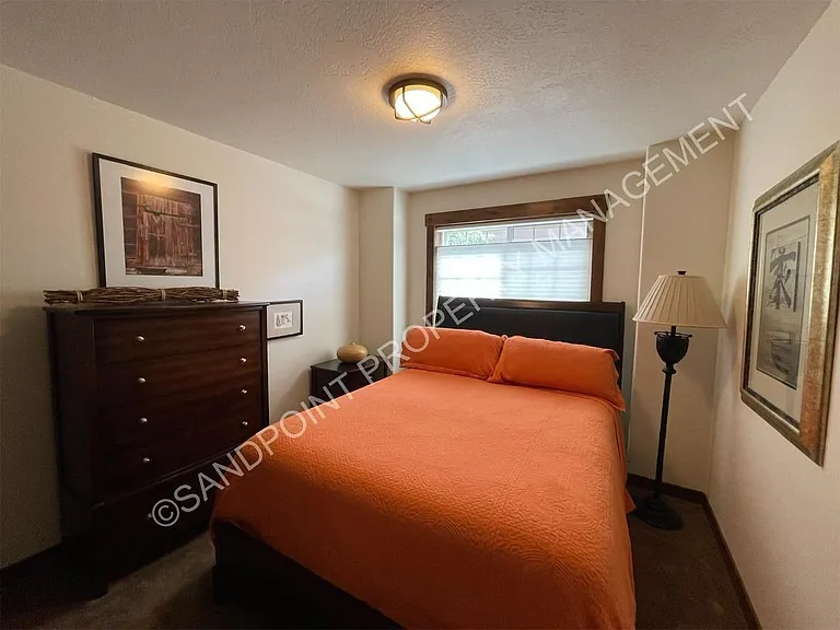 326 Maddie Ln — Photo 15