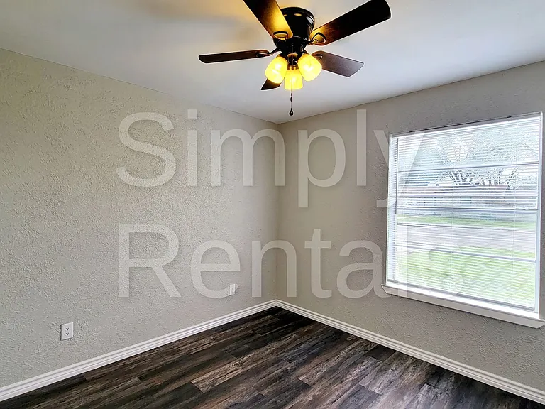 2602 Bliss St — Photo 19