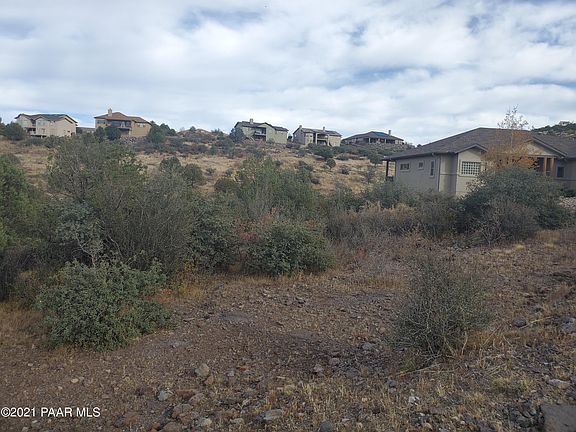 2nd image of 1025 Picket Ct