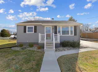 715 Evelyn Ave, Linthicum, MD 21090