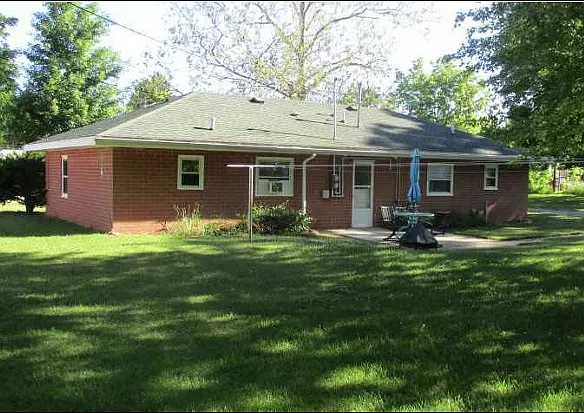 1 bed, 625 sqft, $1,100 — Photo 2