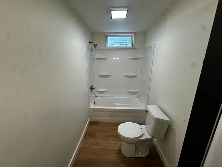 2022 S Jefferson St — Photo 8